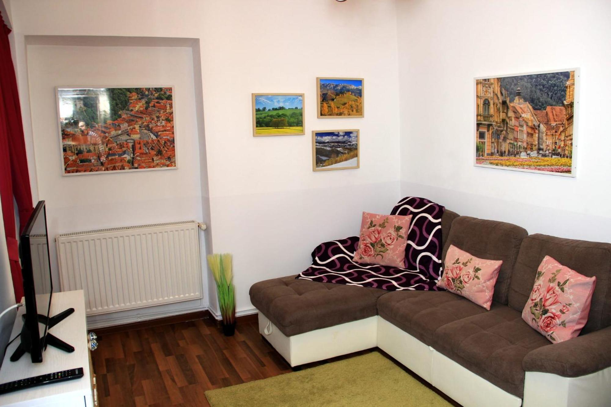 John Residence Aparthotel Brasov With Parking Option 외부 사진