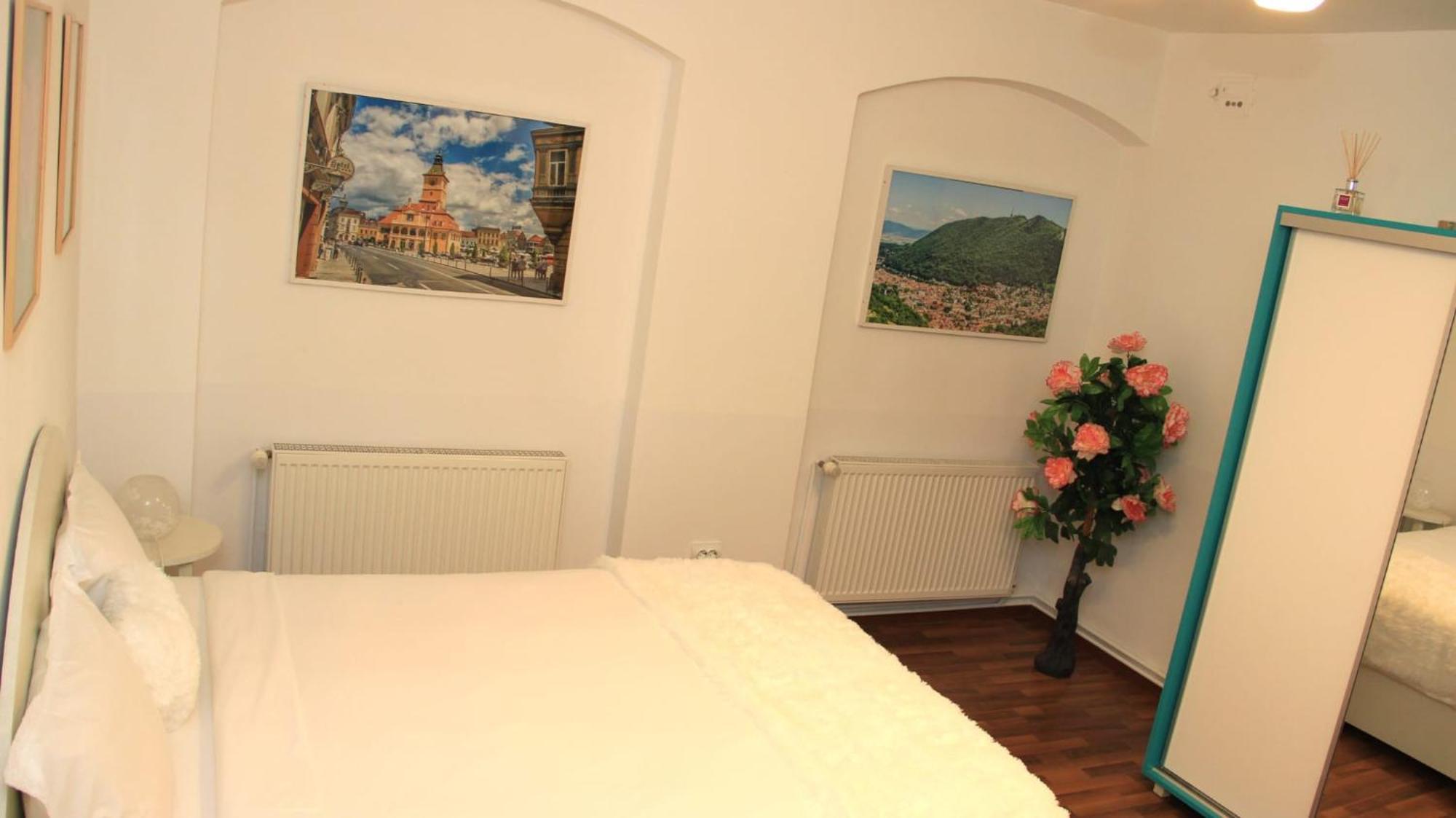 John Residence Aparthotel Brasov With Parking Option 외부 사진