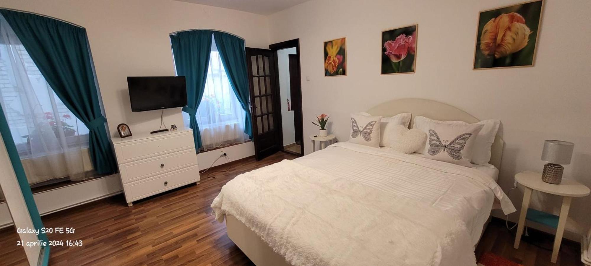 John Residence Aparthotel Brasov With Parking Option 외부 사진